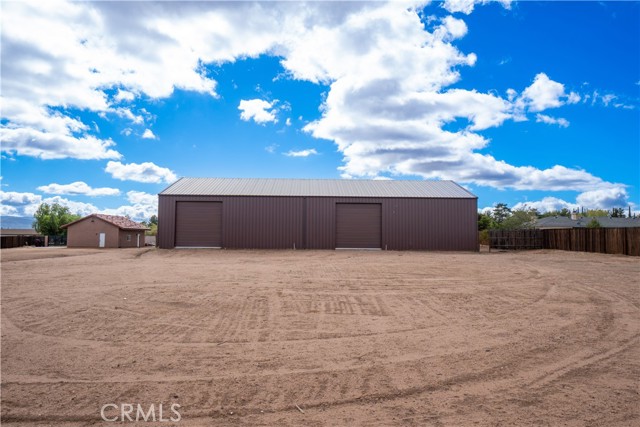 Detail Gallery Image 59 of 75 For 14064 Tioga, Oak Hills,  CA 92344 - 5 Beds | 2/1 Baths