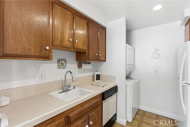 Detail Gallery Image 12 of 39 For 8145 Ridgefield, Huntington Beach,  CA 92646 - 1 Beds | 1 Baths