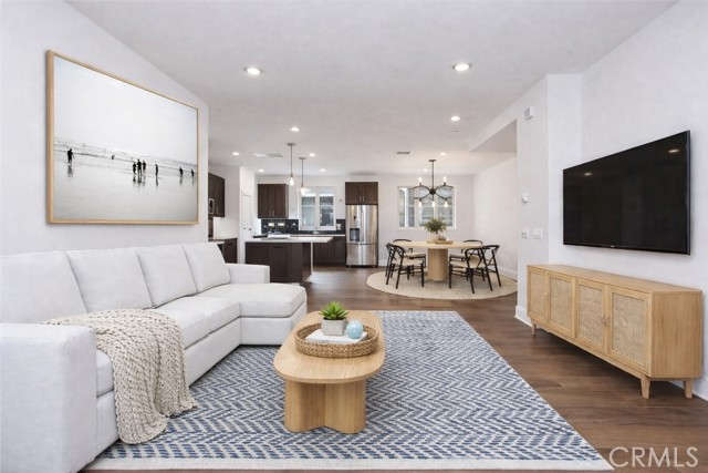 Detail Gallery Image 5 of 35 For 31680 Williams Way, Rancho Mission Viejo,  CA 92694 - 4 Beds | 3/1 Baths