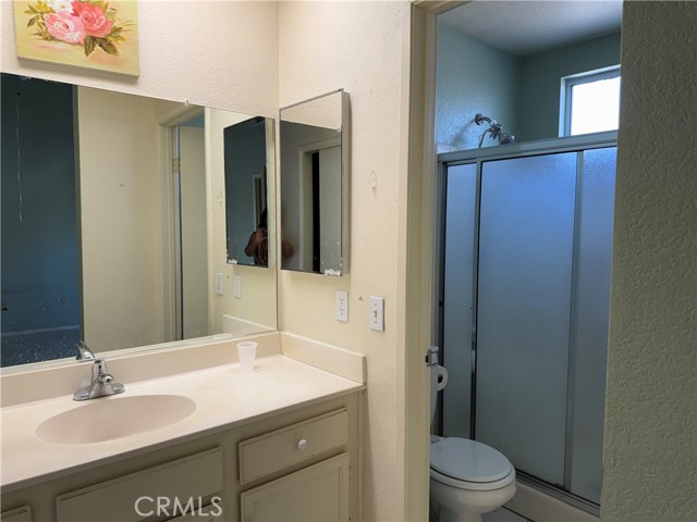 Detail Gallery Image 10 of 18 For 12399 Highgate Ave, Victorville,  CA 92395 - 3 Beds | 2 Baths