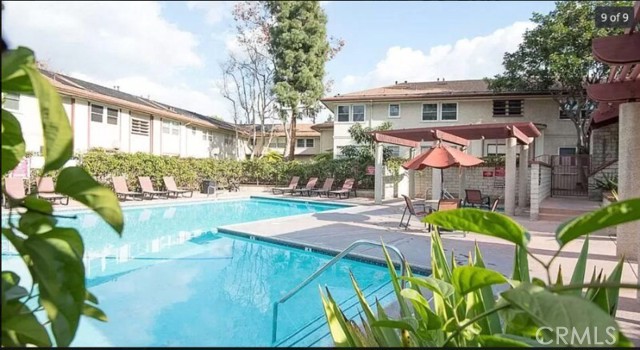 Detail Gallery Image 20 of 22 For 5841 Bowcroft, Los Angeles,  CA 90016 - 2 Beds | 2 Baths