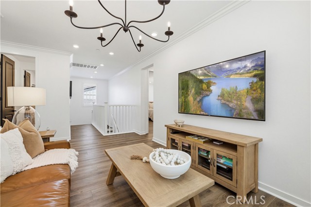 Detail Gallery Image 31 of 74 For 28445 Sunny Ridge Terrace, Castaic,  CA 91384 - 4 Beds | 3/1 Baths