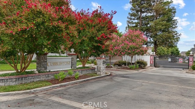 Detail Gallery Image 3 of 24 For 2829 Sand Stone St, Modesto,  CA 95355 - 3 Beds | 2 Baths