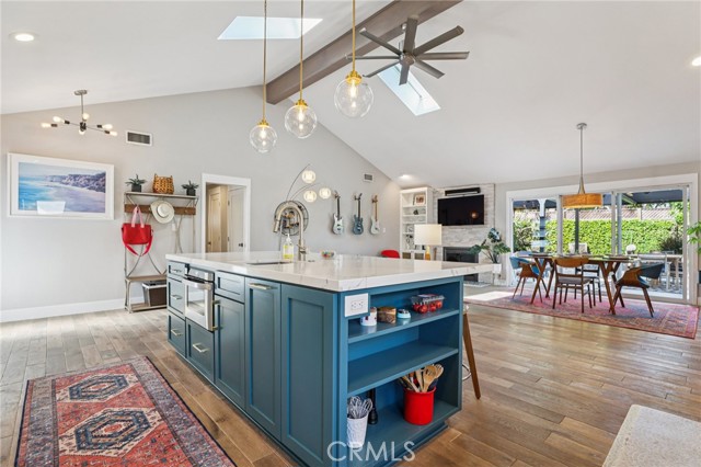 Detail Gallery Image 12 of 36 For 173 College Park, Seal Beach,  CA 90740 - 3 Beds | 2 Baths