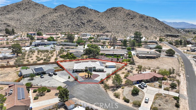 19410 Allegheny Court, Apple Valley CA: https://media.crmls.org/medias/79d473d7-55d1-40ca-b18d-341262eaf1f7.jpg