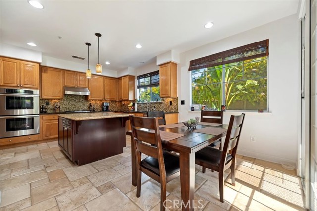 Detail Gallery Image 15 of 50 For 2310 Crown Point Ct, Oxnard,  CA 93036 - 4 Beds | 3 Baths