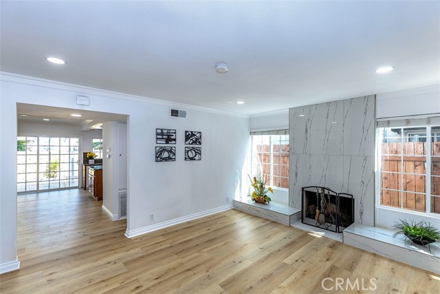 Image 3 of 46 For 5353 Barrett Circle