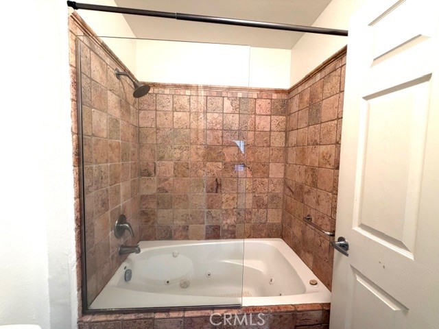 Detail Gallery Image 19 of 24 For 5515 Canoga Ave #231,  Woodland Hills,  CA 91367 - 1 Beds | 1 Baths