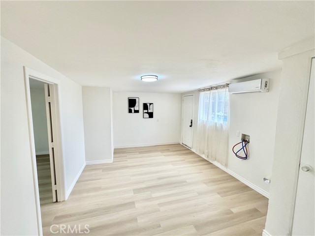 1439 Sheridan Road, San Bernardino CA: https://media.crmls.org/medias/79d50011-d1ec-46ae-8384-490442ff9f34.jpg