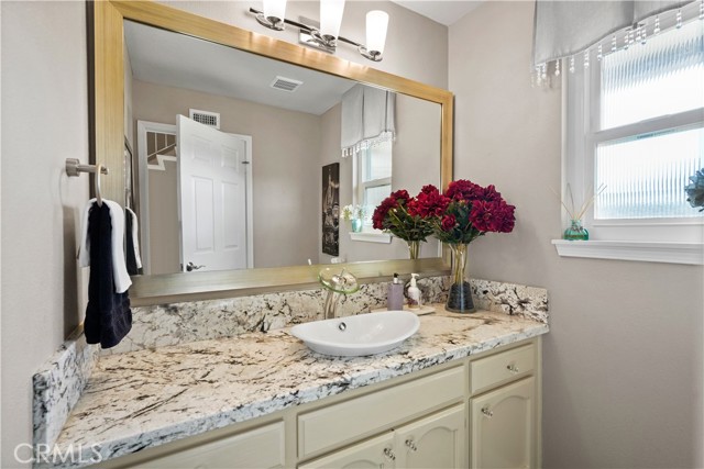 Detail Gallery Image 20 of 56 For 19645 Turtle Springs Way, Porter Ranch,  CA 91326 - 3 Beds | 2/1 Baths