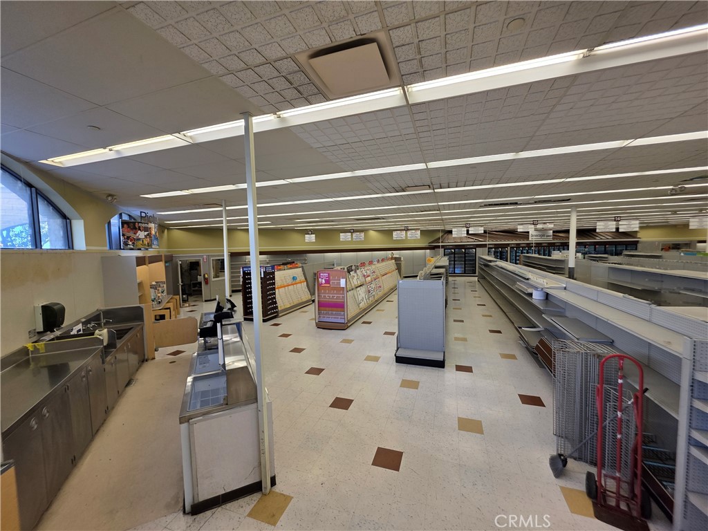 MLS #WS25227365 image #11