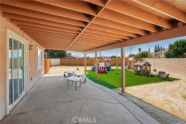 3223 W Avenue J7, Lancaster CA: https://media.crmls.org/medias/79d56c4f-5180-47eb-93cd-7dd97431c3b3.jpg