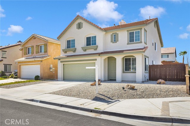 Detail Gallery Image 3 of 47 For 10186 Susan, Hesperia,  CA 92345 - 5 Beds | 3 Baths