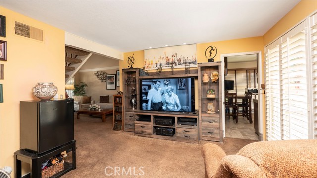 Detail Gallery Image 16 of 55 For 25912 Evergreen Rd, Laguna Hills,  CA 92653 - 4 Beds | 2/1 Baths