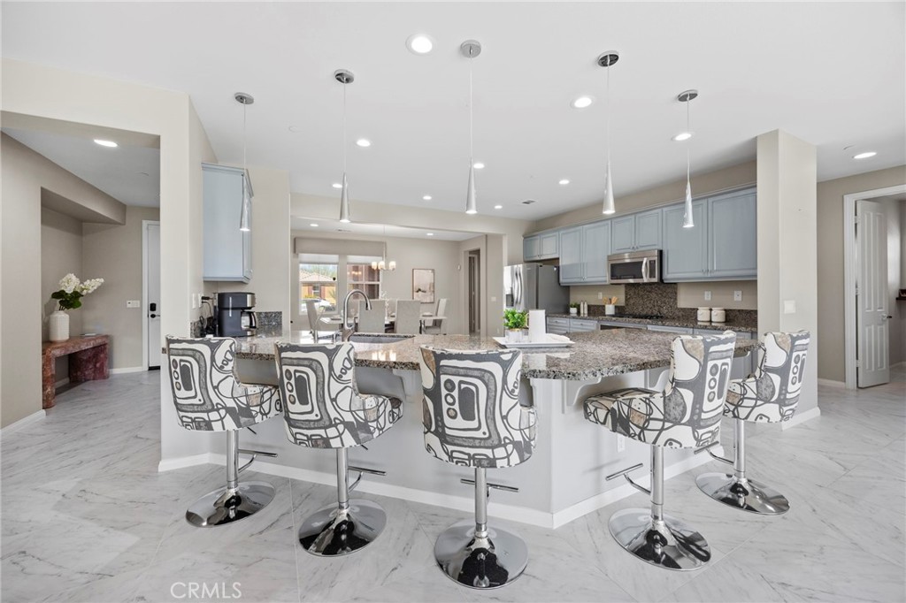 MLS #OC25226255 image #9