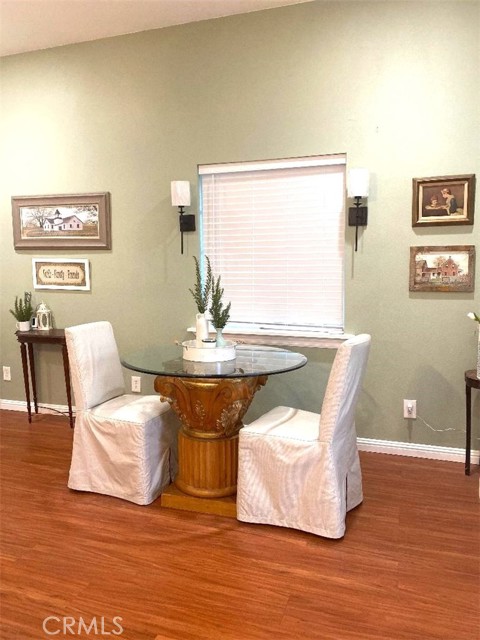 Detail Gallery Image 11 of 55 For 23711 California Ave, Hemet,  CA 92545 - 5 Beds | 3 Baths