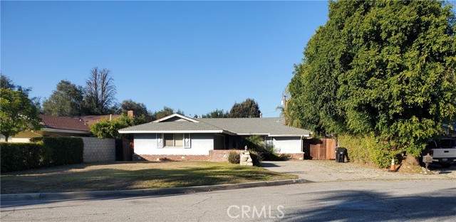 2437 E Rio Verde Dr, West Covina, CA 91791