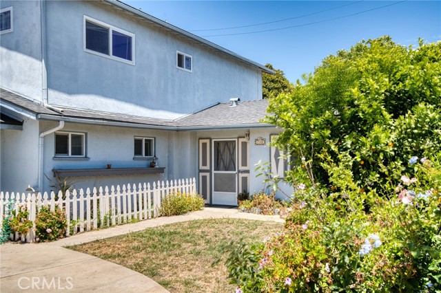 740 Walnut Lane, Santa Barbara CA: https://media.crmls.org/medias/79d83a43-c019-4010-8352-178d58f455e0.jpg