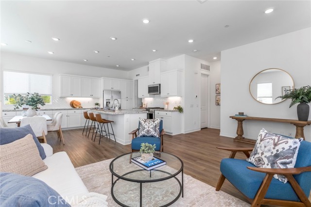Detail Gallery Image 21 of 75 For 27554 Sparrow Ct, Valencia,  CA 91381 - 3 Beds | 2/1 Baths