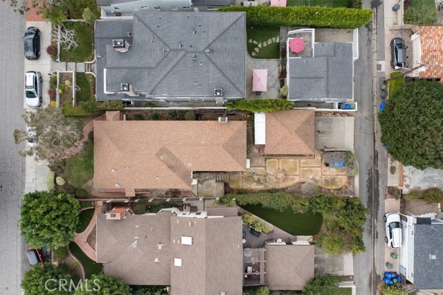 625 33rd Street, Manhattan Beach, California 90266, 3 Bedrooms Bedrooms, ,3 BathroomsBathrooms,Residential,Sold,33rd,OC21258370