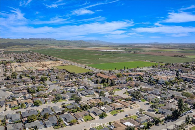 Detail Gallery Image 60 of 64 For 1220 Cobblestone Ln, Santa Maria,  CA 93454 - 3 Beds | 2/1 Baths