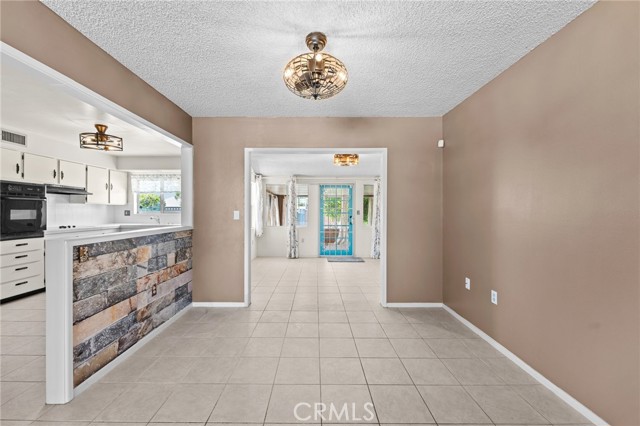25869 Sandy Lodge Road, Menifee CA: https://media.crmls.org/medias/79d9867b-36c5-47b1-856f-98fd4a823b9a.jpg