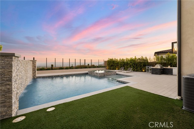 20436 W Liverpool Way, Porter Ranch CA: https://media.crmls.org/medias/79d9d621-8915-49f1-a8c1-e512fce13052.jpg