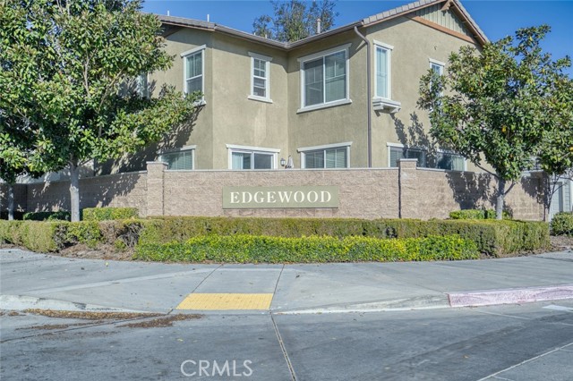 Detail Gallery Image 5 of 56 For 14693 Marquette Ave, Chino,  CA 91710 - 3 Beds | 2/1 Baths