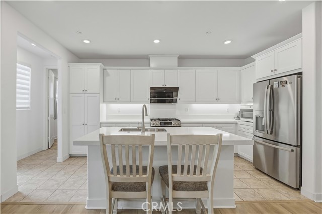 Detail Gallery Image 12 of 39 For 259 Siena, Lake Forest,  CA 92630 - 4 Beds | 3/1 Baths