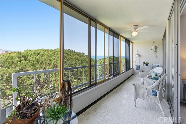 32653 Seagate, Rancho Palos Verdes, California 90275, 2 Bedrooms Bedrooms, ,2 BathroomsBathrooms,Residential,For Sale,Seagate,SB26097061