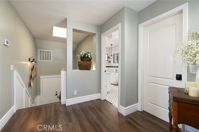 31502 Emperor Drive, Canyon Lake CA: https://media.crmls.org/medias/79db216a-150e-4a39-bc63-f86c7b3d26c9.jpg