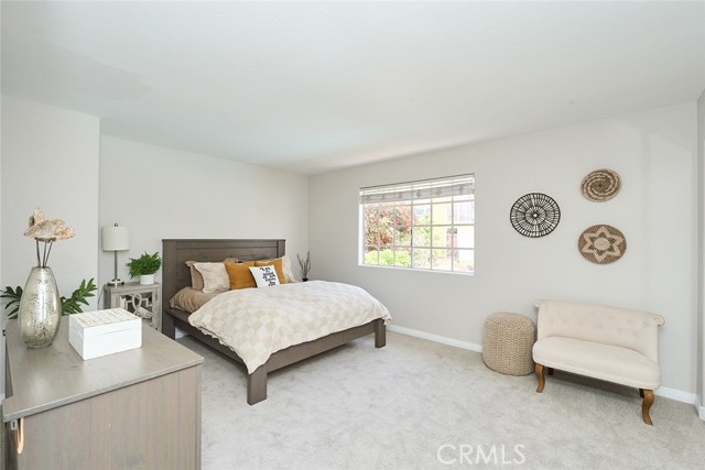 385 Park Avenue, Long Beach CA: https://media.crmls.org/medias/79db8f11-22e0-4c3b-b996-d0d6535a15aa.jpg