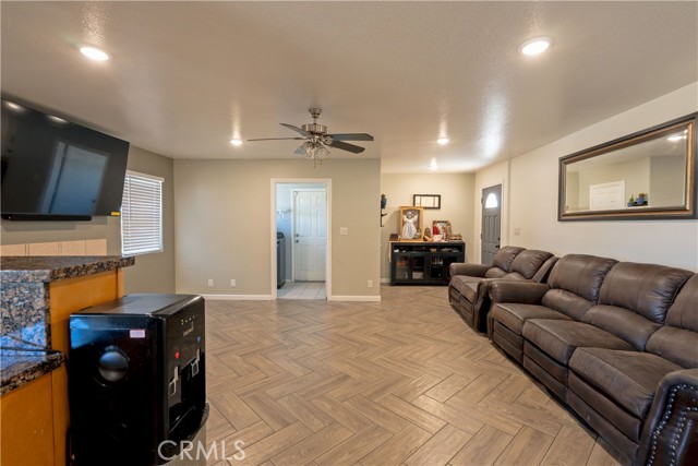 Detail Gallery Image 26 of 31 For 37551 E 29th St, Palmdale,  CA 93550 - 3 Beds | 2 Baths
