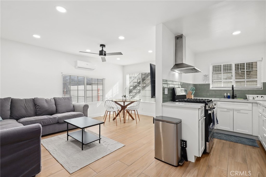 MLS #PW25250502 image #9