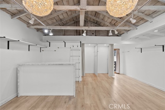 4913 Topanga Canyon Boulevard, Woodland Hills (los Angeles), California 91364, ,Commercial Lease,For Rent,4913 Topanga Canyon Boulevard,CRSR25042493