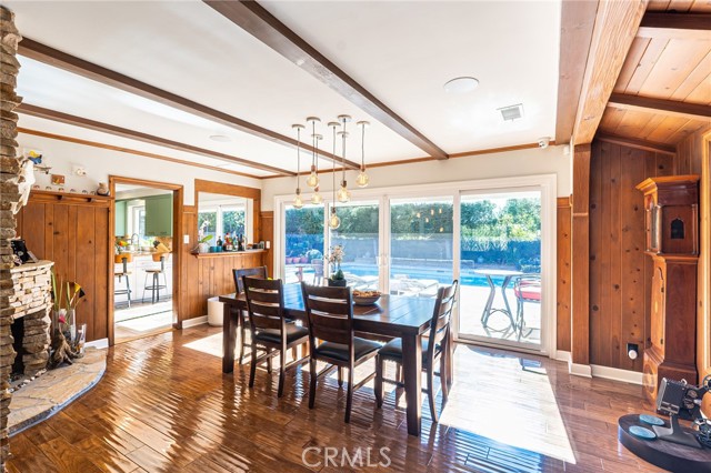 Detail Gallery Image 15 of 36 For 17928 Sunburst St, –,  CA 91325 - 3 Beds | 3 Baths