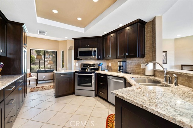 55108 Firestone, La Quinta CA: https://media.crmls.org/medias/79dd3da1-c08e-4973-b5bc-958dc2194ebb.jpg