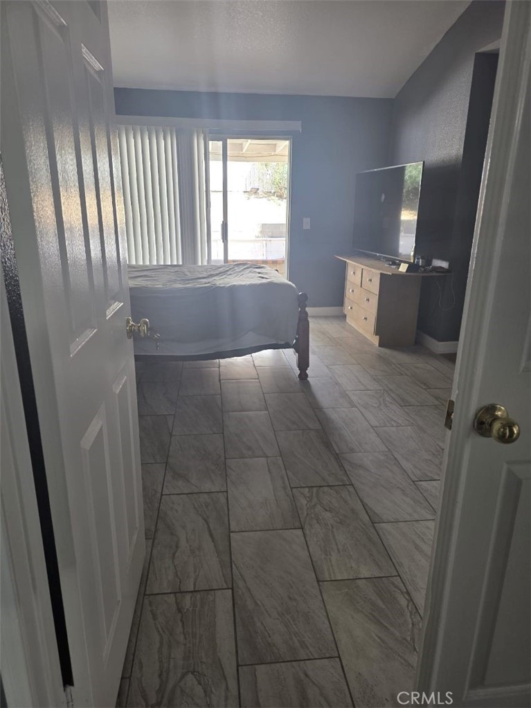 MLS #IV25133592 image #24