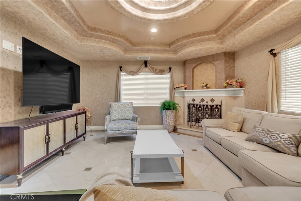 MLS #DW25194970 image #6