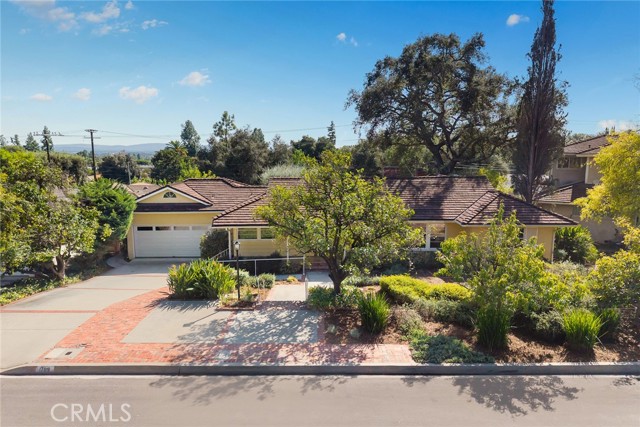 1709 El Vista Circle photo 4