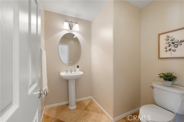 Detail Gallery Image 24 of 68 For 22229 Evening Star Ct, Saugus,  CA 91390 - 6 Beds | 5 Baths