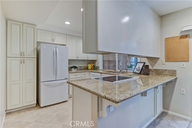 5341 Bahia Blanca W, Laguna Woods CA: https://media.crmls.org/medias/79ddb74c-c8a2-48a3-a1ef-b877c53997ee.jpg