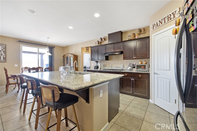 863 Legacy Drive, Lemoore CA: https://media.crmls.org/medias/79ddde40-9024-472c-a7e0-825a6319a638.jpg