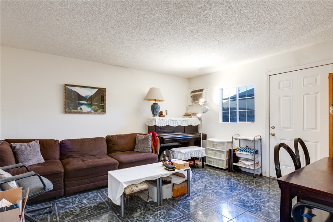 Image 3 for 1640 Greenport Ave #C, Rowland Heights, CA 91748