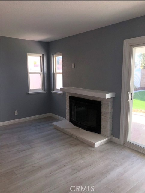 Detail Gallery Image 9 of 25 For 648 N Quince, Rialto,  CA 92376 - 4 Beds | 2/1 Baths