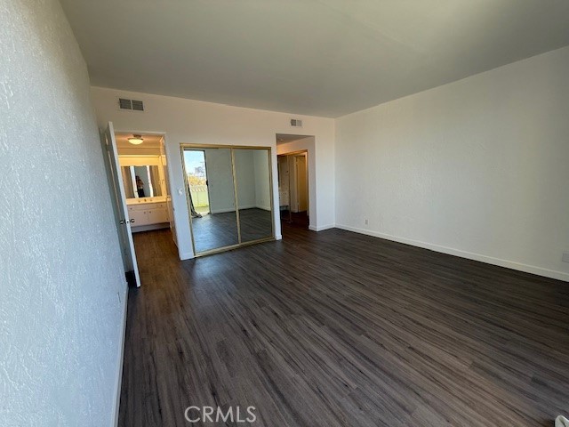 321 S San Vicente S Boulevard, Los Angeles CA: https://media.crmls.org/medias/79e01d28-23b1-4ae4-96b8-ab2c14c5e7b4.jpg