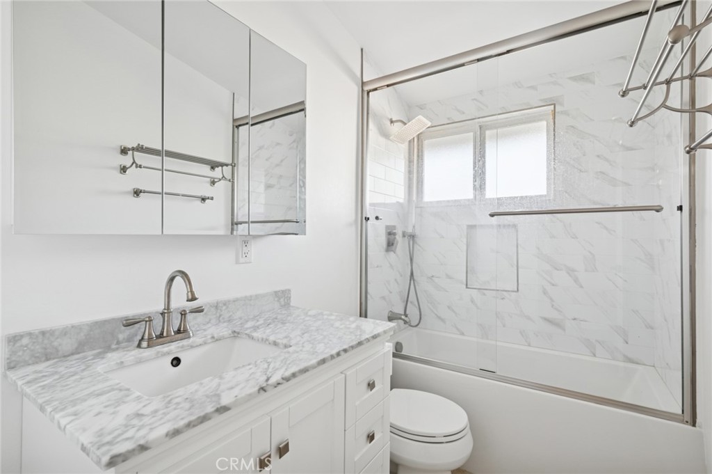 MLS #NP25272652 image #16