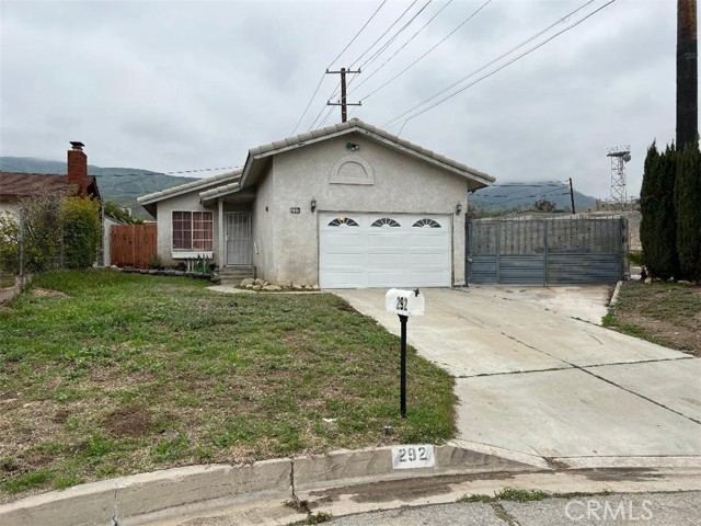 Detail Gallery Image 1 of 23 For 292 E 47th St, San Bernardino,  CA 92404 - 3 Beds | 2 Baths