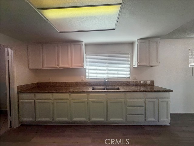 Detail Gallery Image 35 of 52 For 10358 Eldora Ave, Sunland,  CA 91040 - 2 Beds | 2 Baths