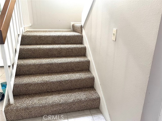 Detail Gallery Image 14 of 48 For 102 E Yale #2,  Irvine,  CA 92604 - 3 Beds | 2/1 Baths